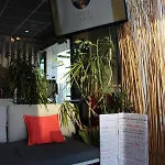 Hotel Crocus Memorial 2*