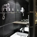 Hotel Crocus Memorial 2*