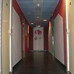 Crocus Memorial Hotel 2*