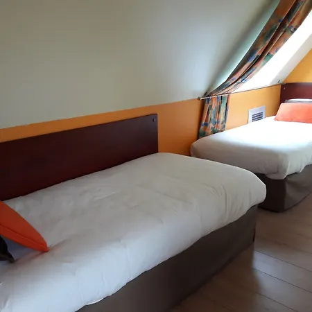 Hotel Crocus Mémorial
