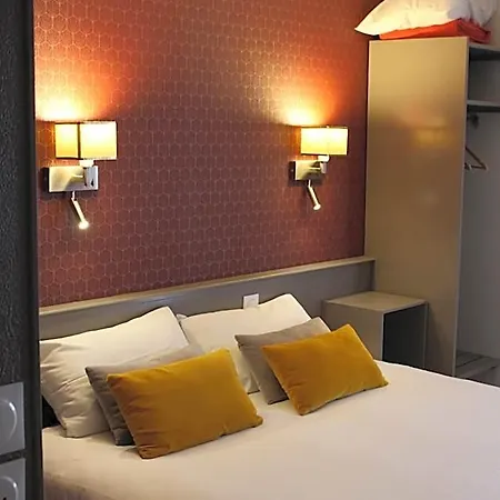 Hotel Crocus Memorial Caen