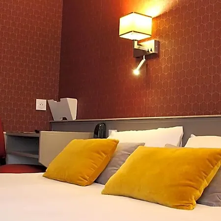 Hotel Crocus Memorial Caen