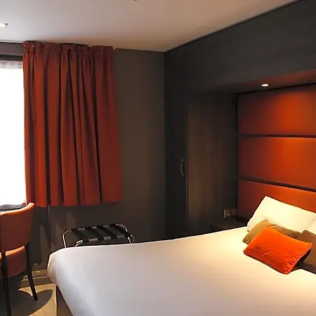 Hotel Crocus Memorial
