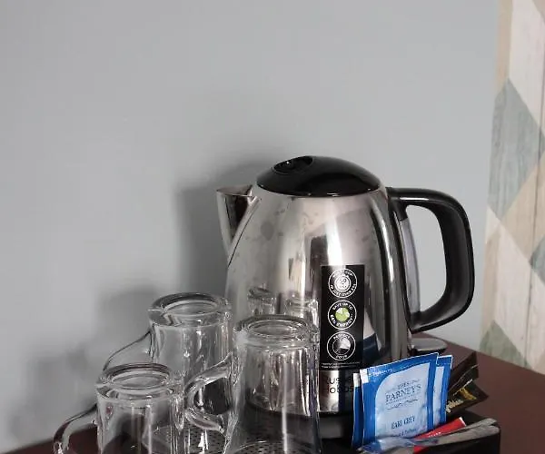 Hotel Crocus Memorial