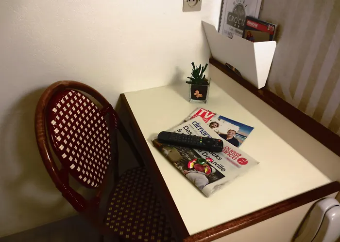 Crocus Memorial 2* Caen