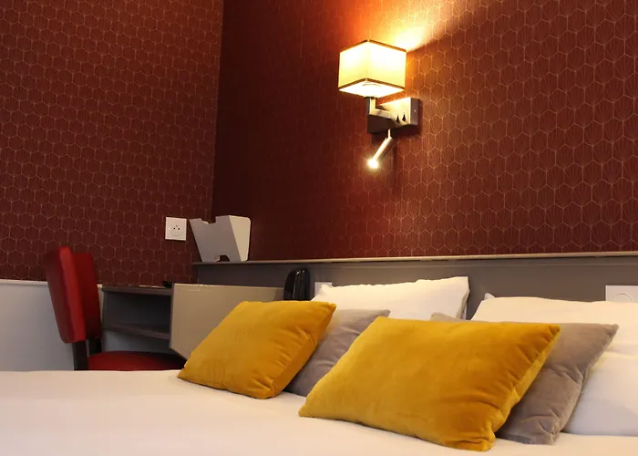 Crocus Memorial Caen