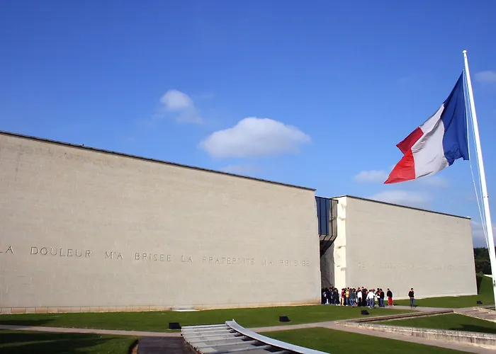 Crocus Memorial 2* Caen