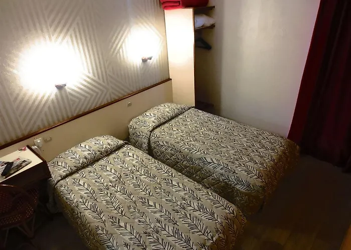 Crocus Memorial 2* Caen