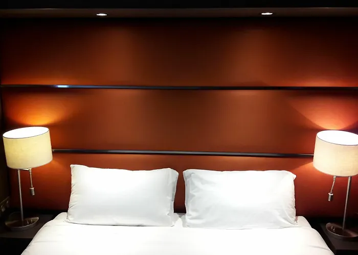 Crocus Memorial Caen